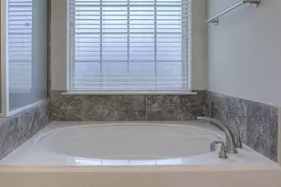 3720 Daisy Ln, Huntsville, TX 77340 - Photo 16