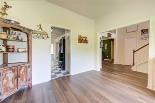 3810 Westglen Dr, Alvin, TX 77511 - Photo 6