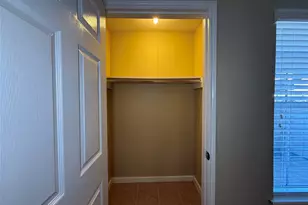 2250 Bering Dr, Houston, TX 77057 - Photo 4