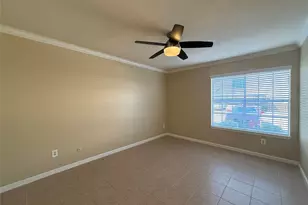 2250 Bering Dr, Houston, TX 77057 - Photo 12