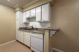 2250 Bering Dr, Houston, TX 77057 - Photo 8