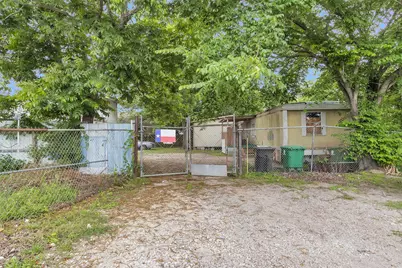 9650 E Hardy Road, Houston, TX 77093 - Photo 1