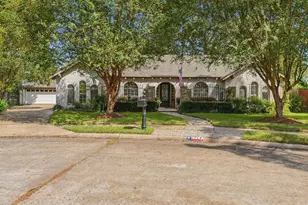 1114 Appleford Dr, Seabrook, TX 77586 - Photo 2