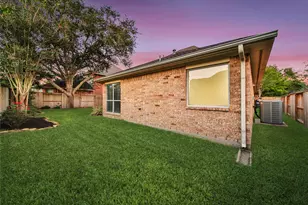 3907 Broad Thicket Ct, Sugar Land, TX 77498 - Photo 42