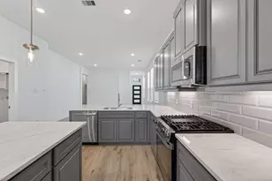 648 Crested Duck Ct, Willis, TX 77318 - Photo 10