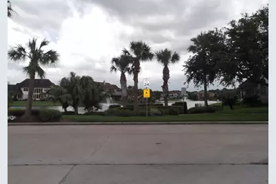 1722 Parklake Village Circle, Katy, TX 77450 - Photo 2