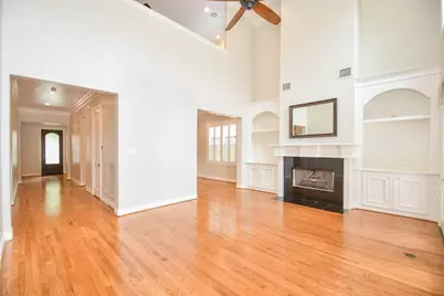 7626 E Jordan Cove, Houston, TX 77055 - Photo 4