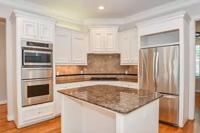7626 E Jordan Cove, Houston, TX 77055 - Photo 10