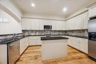 4732 Banning Dr, Houston, TX 77027 - Photo 8