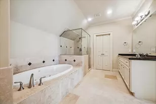 4732 Banning Dr, Houston, TX 77027 - Photo 12