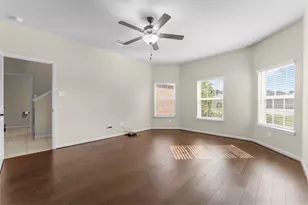 7623 Square Garden Ln, Conroe, TX 77304 - Photo 18