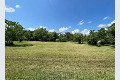 224 Coker Street, Jones Creek, TX 77541 - Photo 6