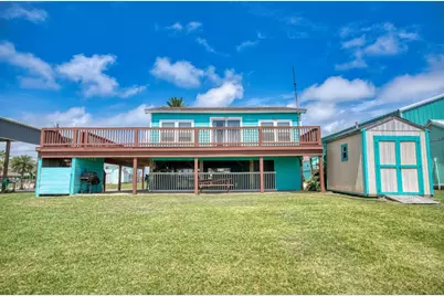 1249 County Road 202, Sargent, TX 77414 - Photo 4