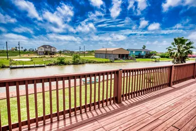 1249 County Road 202, Sargent, TX 77414 - Photo 16