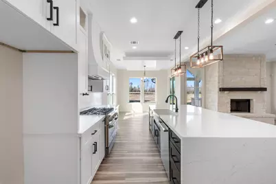 4221 Mallard Lane, Baytown, TX 77523 - Photo 16