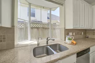 4319 Lakeshore Forest Dr, Missouri City, TX 77459 - Photo 16