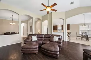 2112 Bristol Breeze Ln, League City, TX 77573 - Photo 8