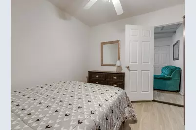 7426 Nightingale Circle, Texas City, TX 77591 - Photo 10