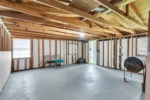 7426 Nightingale Cir, Texas City, TX 77591 - Photo 14