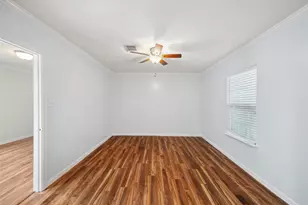 1112 E 24th St, Houston, TX 77009 - Photo 16