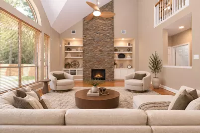 22 Villa Canyon Place, The Woodlands, TX 77382 - Photo 10