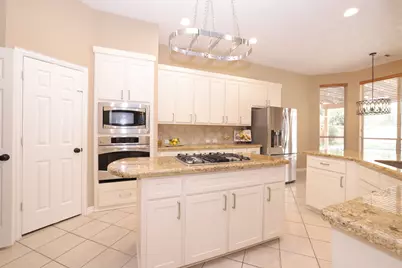22 Villa Canyon Place, The Woodlands, TX 77382 - Photo 16