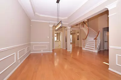 22 Villa Canyon Place, The Woodlands, TX 77382 - Photo 8