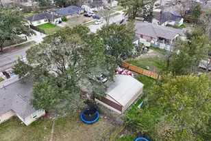 5931 Southmund St, Houston, TX 77033 - Photo 22