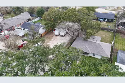 5931 Southmund Street, Houston, TX 77033 - Photo 2