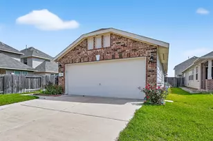 7631 Granite Terrace Ln, Houston, TX 77083 - Photo 2