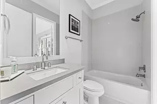 1308 Castle Ct, Houston, TX 77006 - Photo 24
