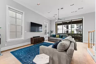 1308 Castle Ct, Houston, TX 77006 - Photo 16