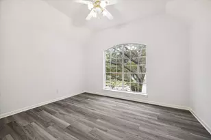 2715 Oakland Dr, Sugar Land, TX 77479 - Photo 20