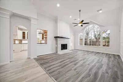 2715 Oakland Drive, Sugar Land, TX 77479 - Photo 6