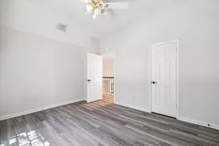 2715 Oakland Dr, Sugar Land, TX 77479 - Photo 28
