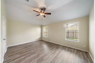 6523 Wellington Meadows Drive, Katy, TX 77449 - Photo 6