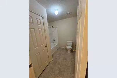 11015 Walkup Way, Houston, TX 77044 - Photo 24