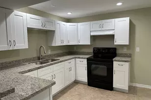 631 Live Oak St, Jones Creek, TX 77541 - Photo 4