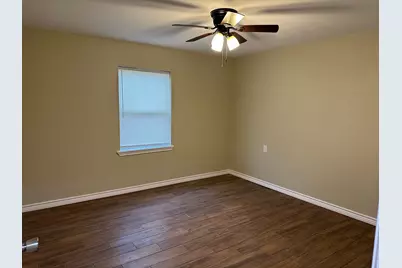 631 Live Oak Street, Jones Creek, TX 77541 - Photo 10