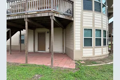 631 Live Oak Street, Jones Creek, TX 77541 - Photo 2