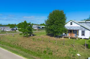 449 County Rd 3566, Cleveland, TX 77327 - Photo 2