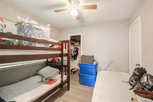 7222 Londres Dr, Houston, TX 77083 - Photo 14