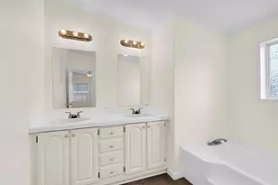 10027 Berrypatch Ln, Tomball, TX 77375 - Photo 26