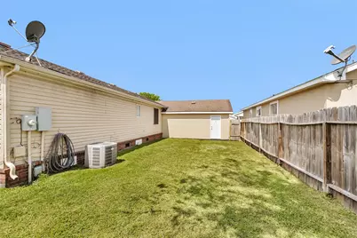 10027 Berrypatch Lane, Tomball, TX 77375 - Photo 32