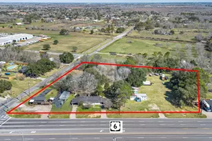 2518 W Hwy 6, Alvin, TX 77511 - Photo 1