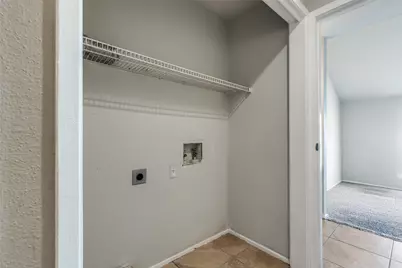 8725 Victorian Village Drive, Houston, TX 77071 - Photo 28