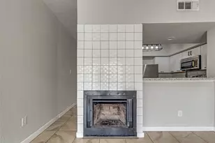 8725 Victorian Village Dr, Houston, TX 77071 - Photo 6