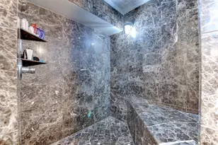 1005 S Shepherd Dr, Houston, TX 77019 - Photo 40