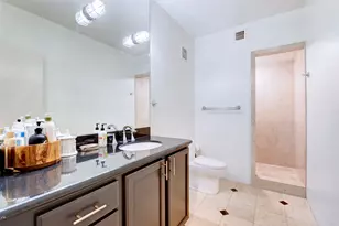 1005 S Shepherd Dr, Houston, TX 77019 - Photo 4