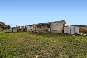 1043 County Road 3548, Cleveland, TX 77327 - Photo 2